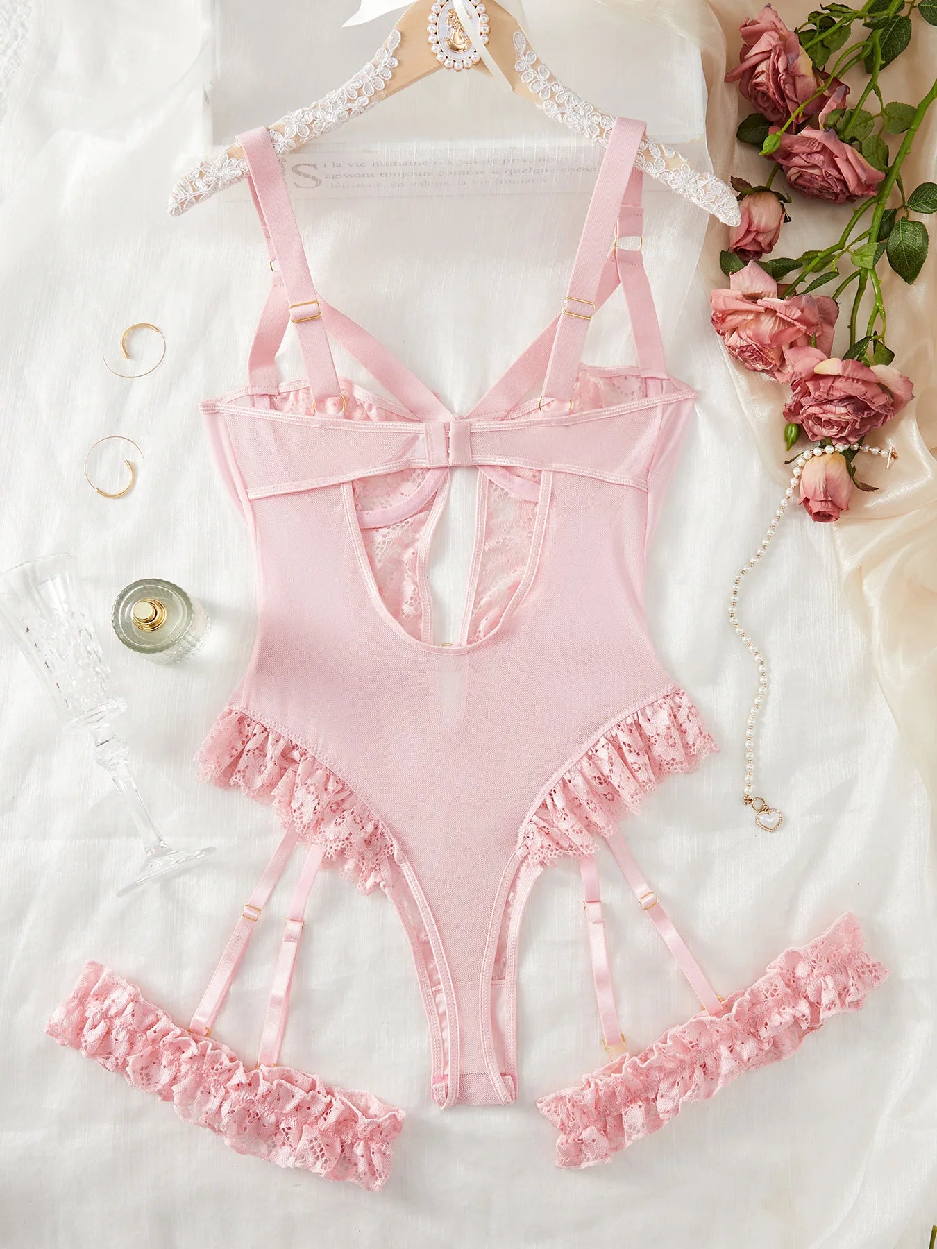 2pcs Lace Lingerie Set – Bra & Thong with Choker